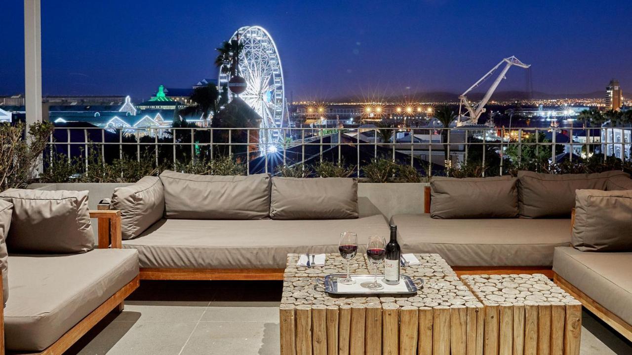 Queen Victoria By Newmark 5*