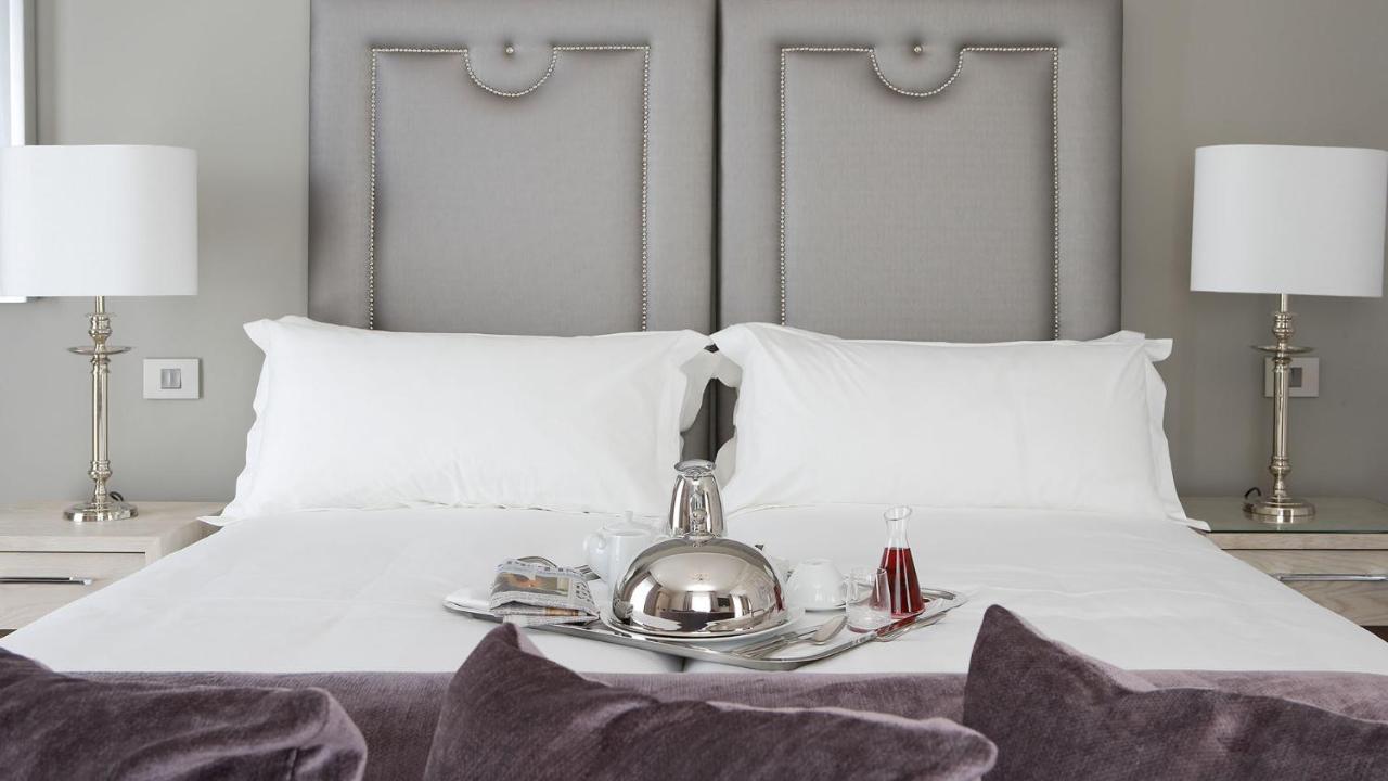 Queen Victoria By Newmark Hotel 5*
